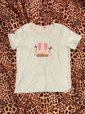 Light Blue Daisy Window Graphic Tee